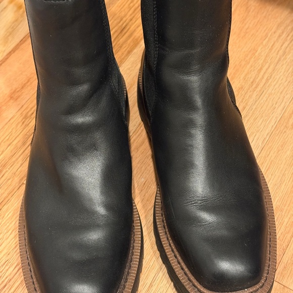 Sam Edelman Laguna Chelsea Boots - Picture 7 of 10